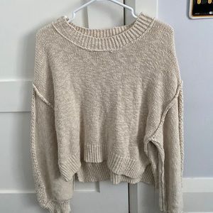 Elegant beige knitted slightly cropped long-sleeve top:)